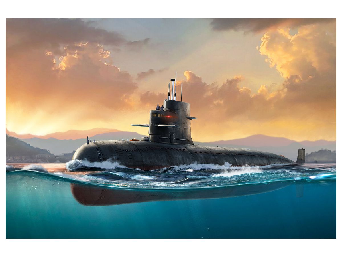 83518 ホビーボス 中国海軍 039型 (宋型) 潜水艦