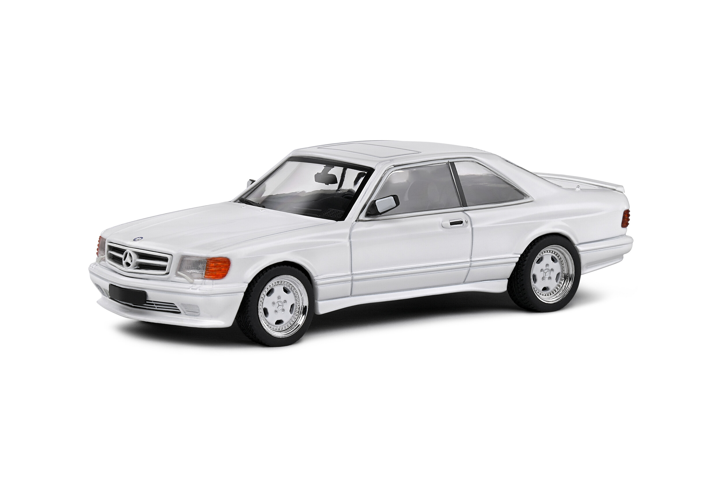 S4310904 SOLIDO 1/43 メルセデスベンツ 560 SEC AMG ワイドボディ 1990 (ホワイト)