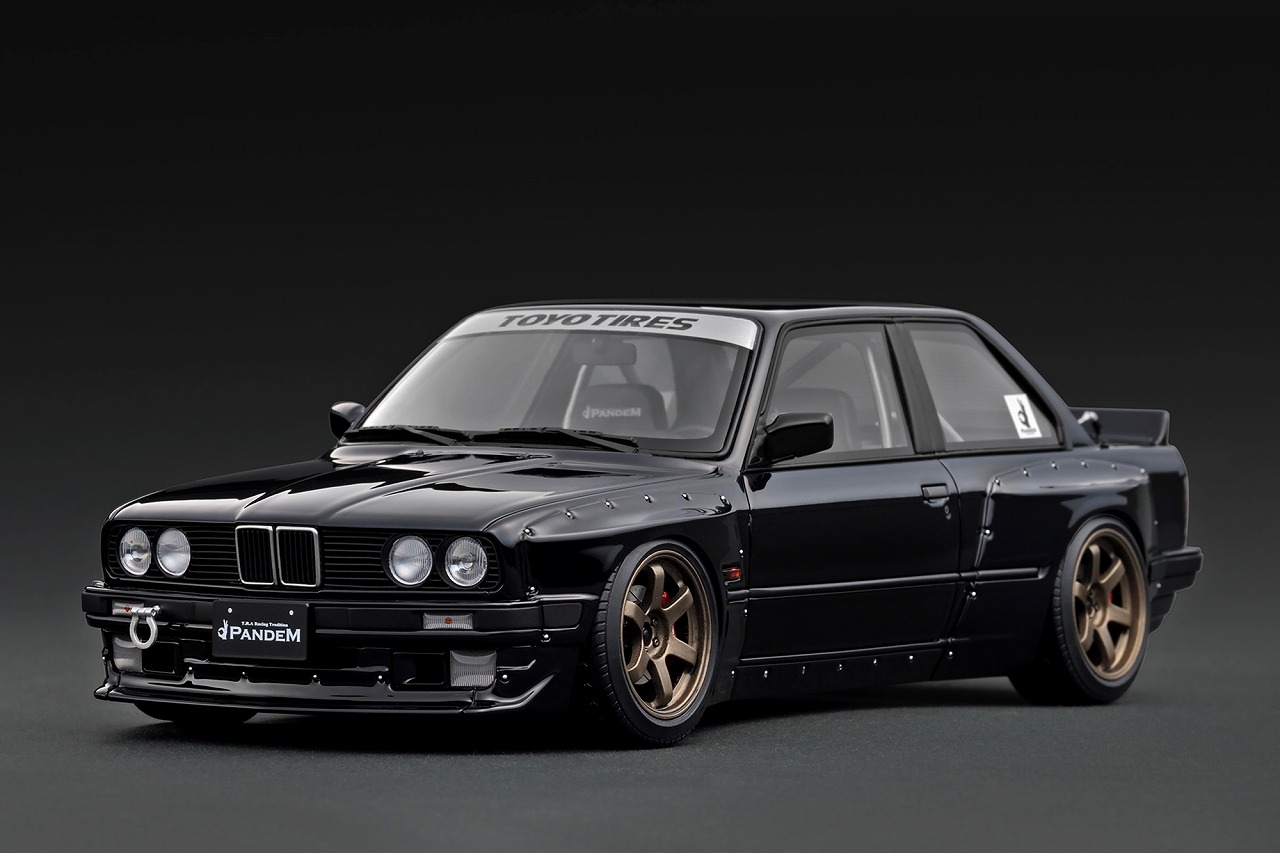 IG3718 IGモデル 1/18 PANDEM 30 Black