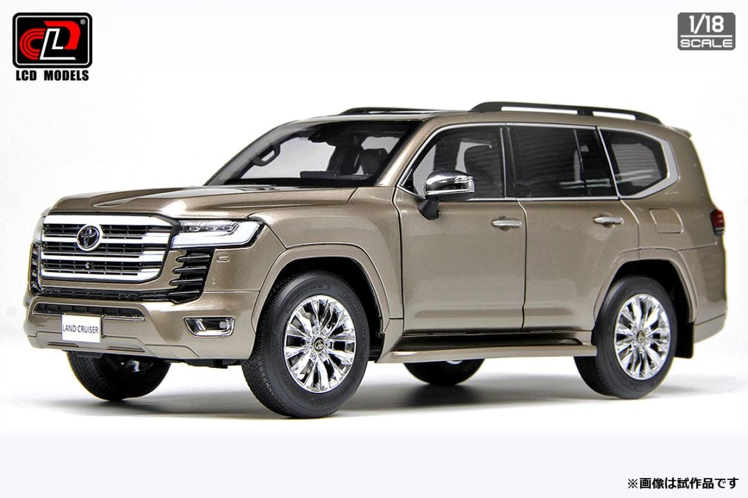 LCD18013ZXGO LCD MODELS 1/18 ランドクルーザー300 ZX ゴールド
