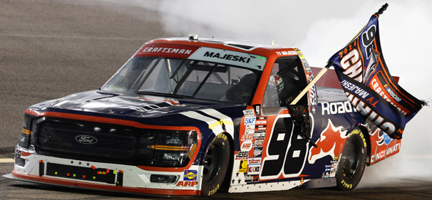 LR319478 Lionel Racing 1/64 ROAD RANGER 2024 フォード F-150 TY・マジェスキ #98 チャンピオン