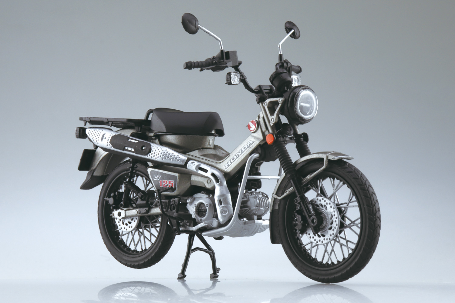 1/12 完成品バイク Honda CT125 ハンターカブ マットアーマードシルバーメタリック