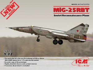 72172 ICM 1/72 ミグ MiG-25 RBT