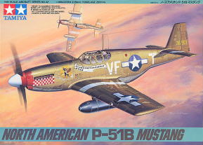 61042 1/48 P-51B マスタング