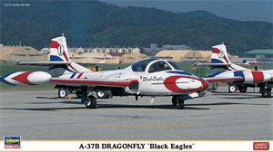 02072 A-37Bドラゴンフライ「ブラックイーグル」(2機セット)