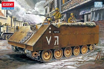 13557 アカデミー 1/35 M113 装甲兵員輸送車 'ゼルダ'