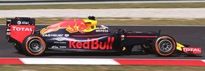 18S251 1/18 Red Bull Racing Tag Heuer RB12 No.3 Winner Malaysian GP 2016 Daniel Ricciardo