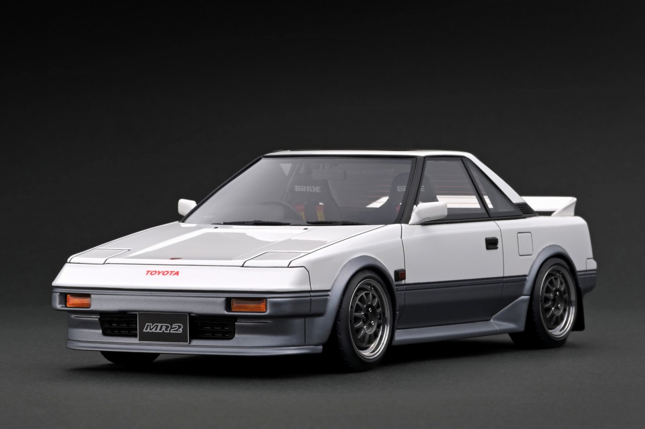 IG3505 IGモデル 1/18 Toyota MR2 (AW11)  White / Silver