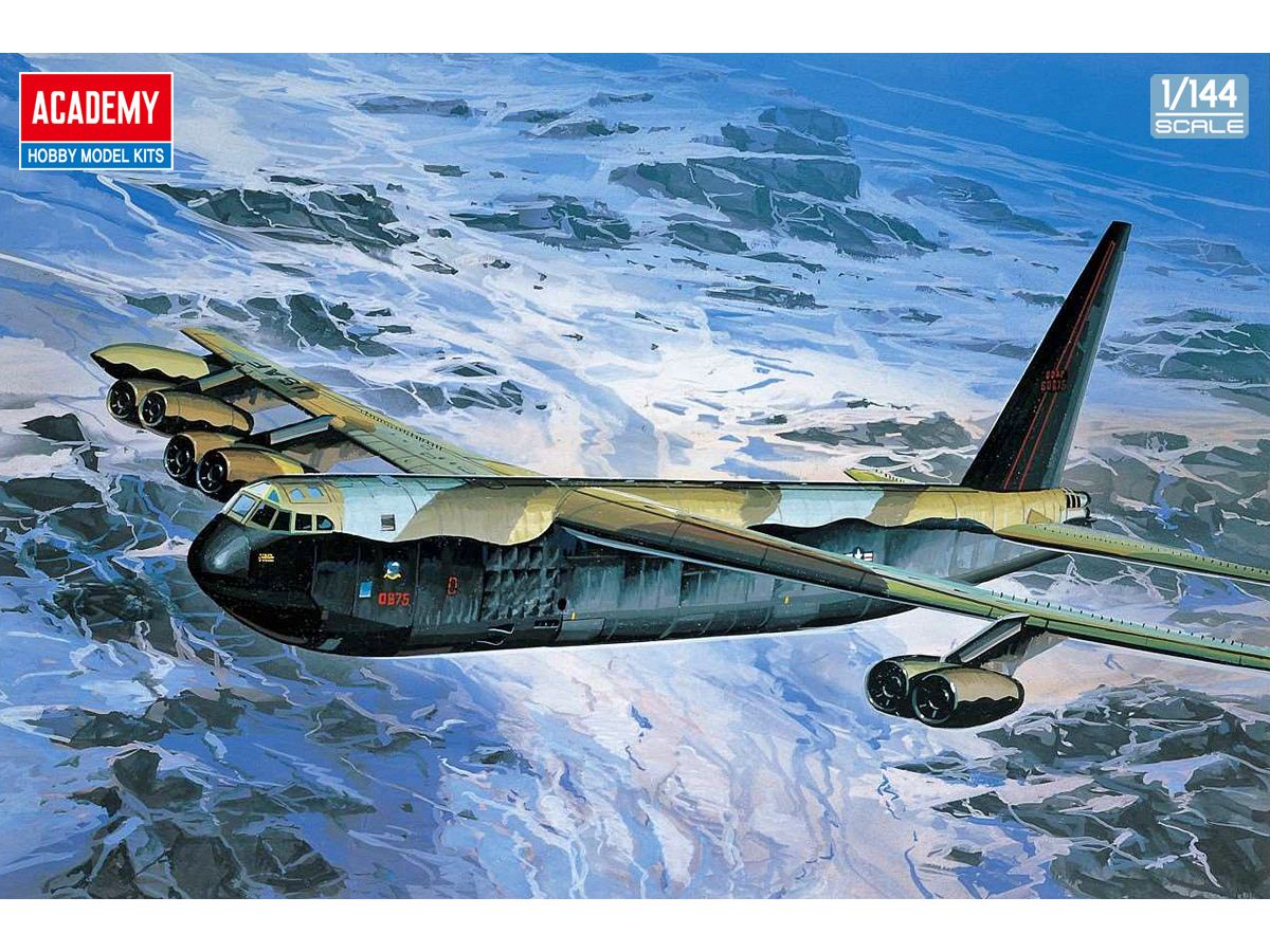 12632 アカデミー 1/144 B-52D ストラトフォートレス