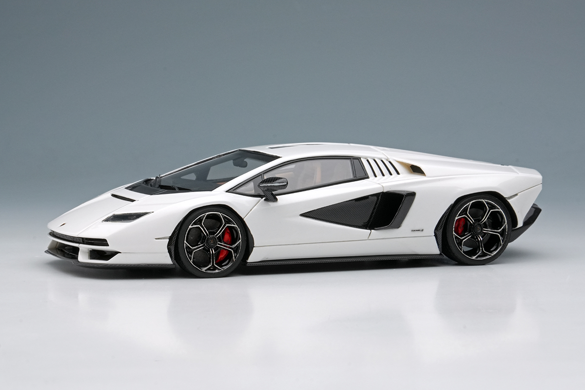 EM740A EIDOLON 1/43 Lamborghini Countach LPI 800-4 2022 パールホワイト