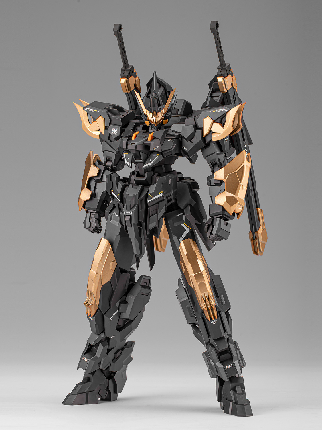 KM-105 エストエイル ニームヘイン