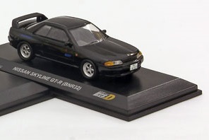 K07057A4B 京商オリジナル 1/64 頭文字D ニッサン スカイライン GT-R (BNR32)
