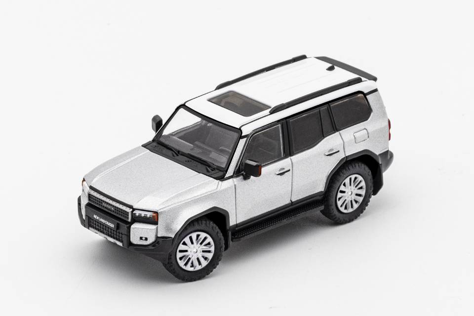 KS075-422 GCD 1/64 Toyota ランドクルーザー プラド 250 - (LHD) - シルバー