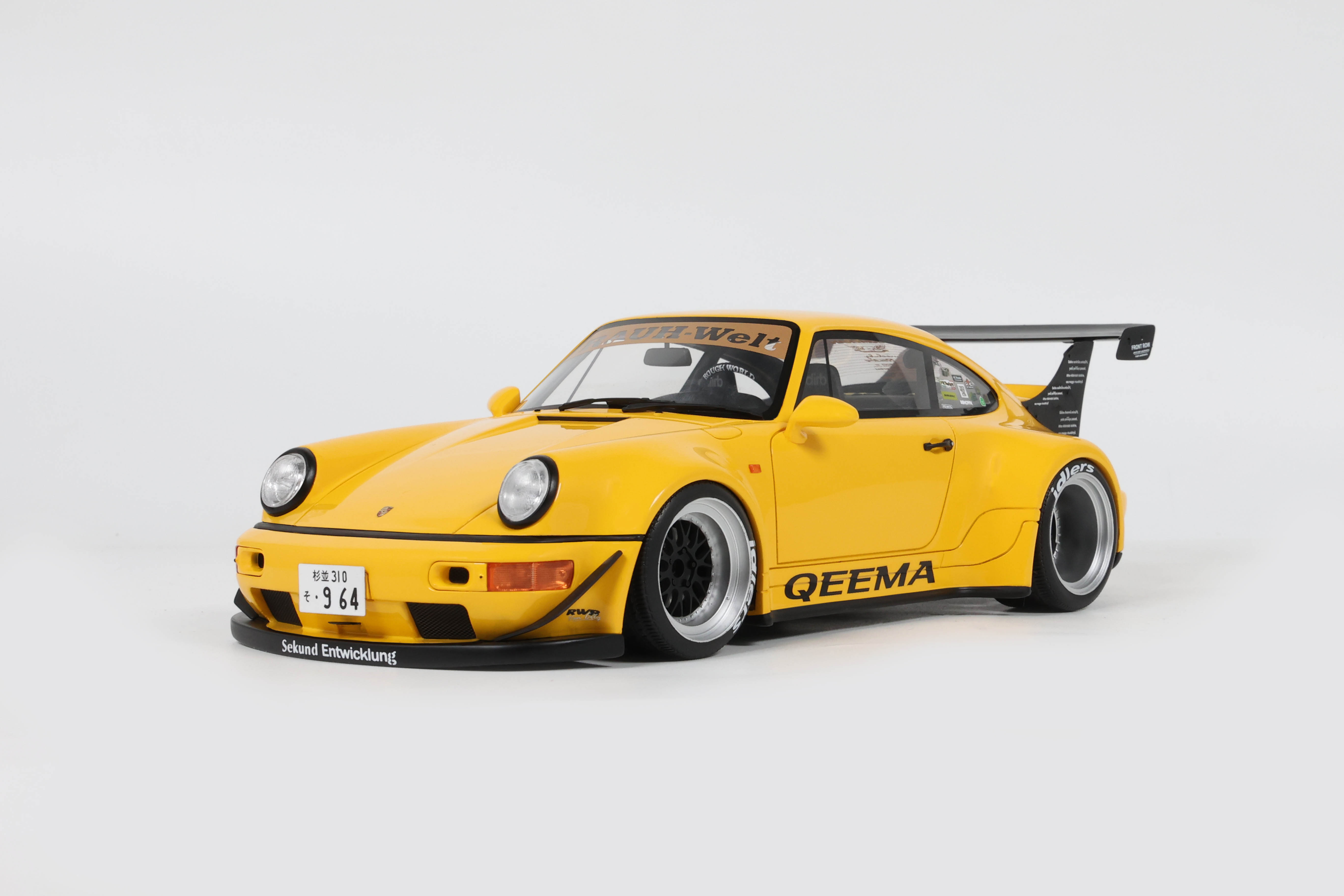 GTS492 GT SPIRIT 1/18 RWB QEEMA 2024 (イエロー)