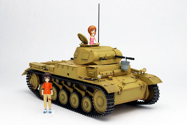 GP-34 ガールズ&パンツァー劇場版 1/35 あの夏のII号戦車F型です!~みほとまほの思い出~