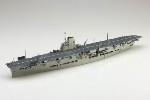 1/700 ウォーターライン No.714 英国海軍 航空母艦 アークロイヤル 1941