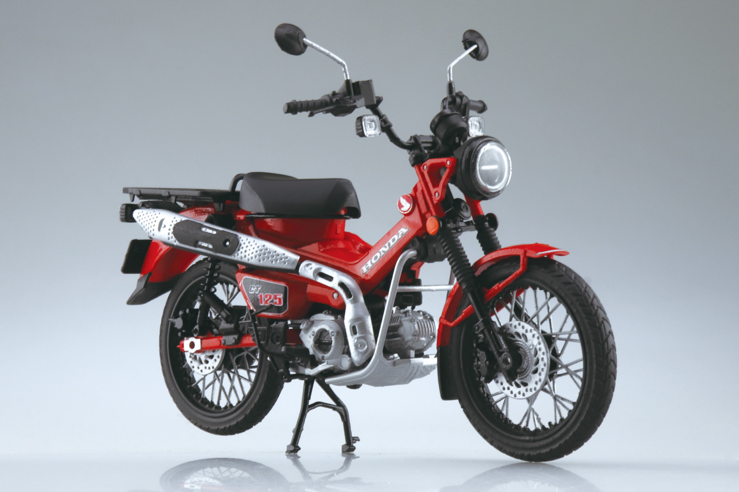 1/12 完成品バイク Honda CT125 ハンターカブ グローイングレッド