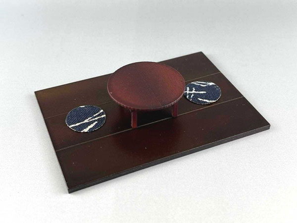 SS-048 1/24 丸ちゃぶ台と座布団 床付き