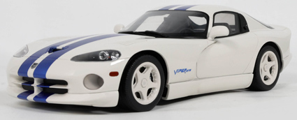 GTS940 GT SPIRIT 1/18 ダッジ バイパー GTS 1996 (ホワイト)