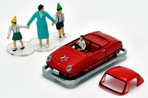 こどもの国×TLVダットサン ベビイ レストア車(赤) フィギュア付