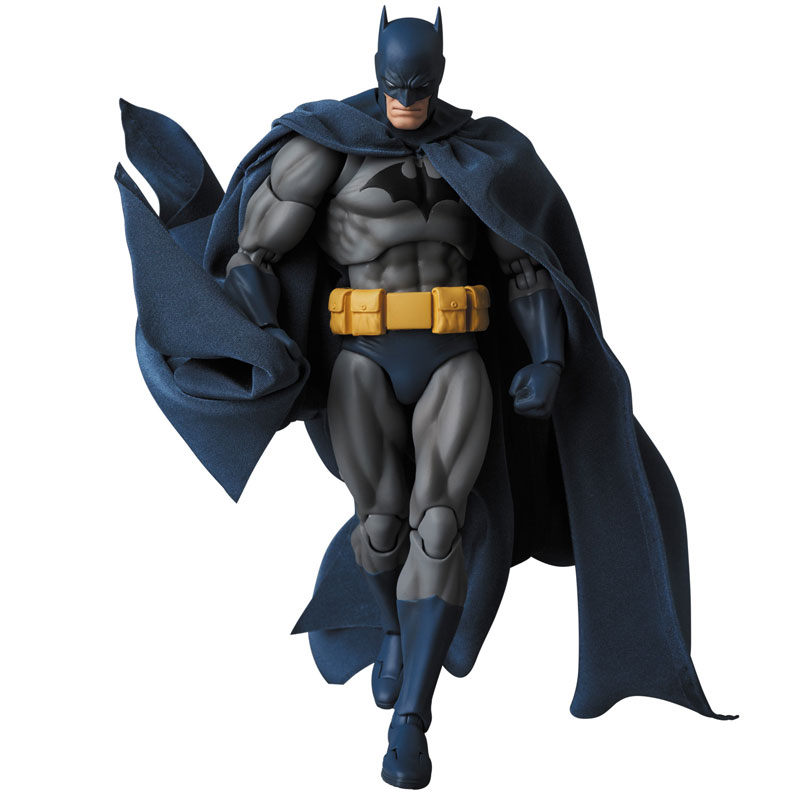 MAFEX BATMAN HUSH