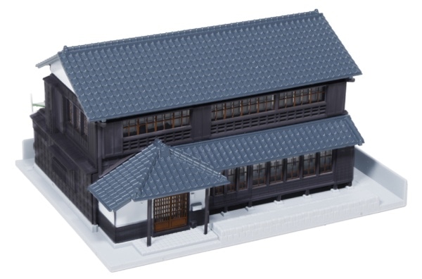 23-483B 切妻造りの町家3(黒壁)