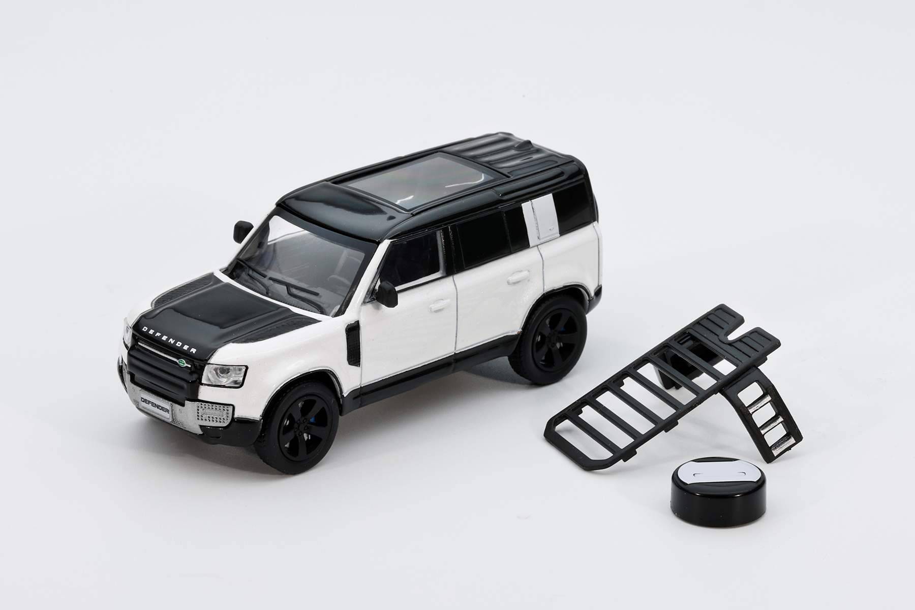 GE-002-9 GCD x enchery 1/64 Land Rover Defender 110(White)-LHD- ホワイト
