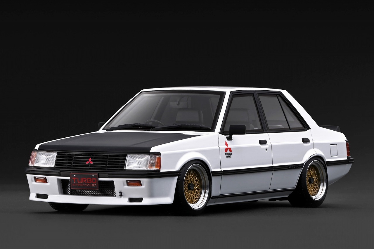 IG3967 IGモデル 1/18 Mitsubishi Lancer EX GSR Turbo (A175A) White ※Black Hood