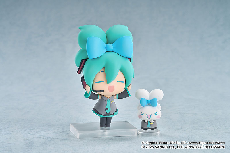 初音ミク×シナモロール デフォルメフィギュア