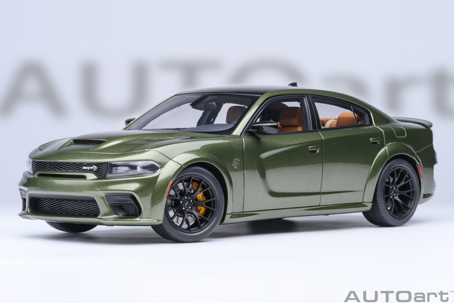 71752 1/18 ダッジ チャージャー SRT ヘルキャット レッドアイ ジェイルブレイク (メタリック・グリーン/ブラック <F8 GREEN>)