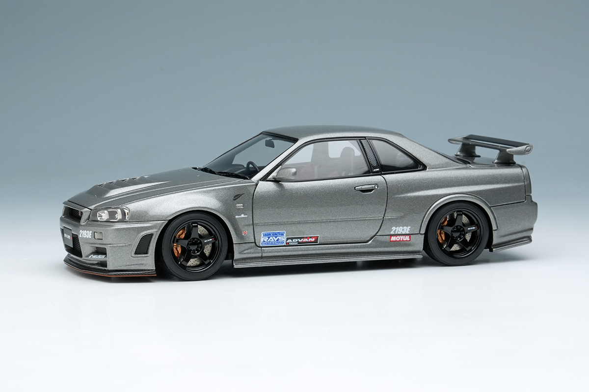 EM422A EIDOLON 1/43 NISSAN SKYLINE GT-R (NISMO BNR34 CRS Version) ダークメタルグレーロゴステッカー