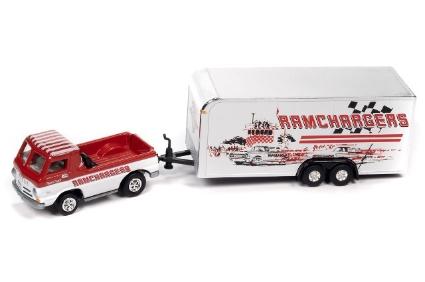 JLSP351A Johnny Lightning 1/64 1965 ダッジ A-100 レッド & クローズ トレーラー 'RAMCHARGERS'