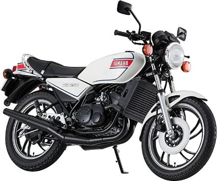 BK13 1/12 ヤマハ RZ250 (4L3) (1980)